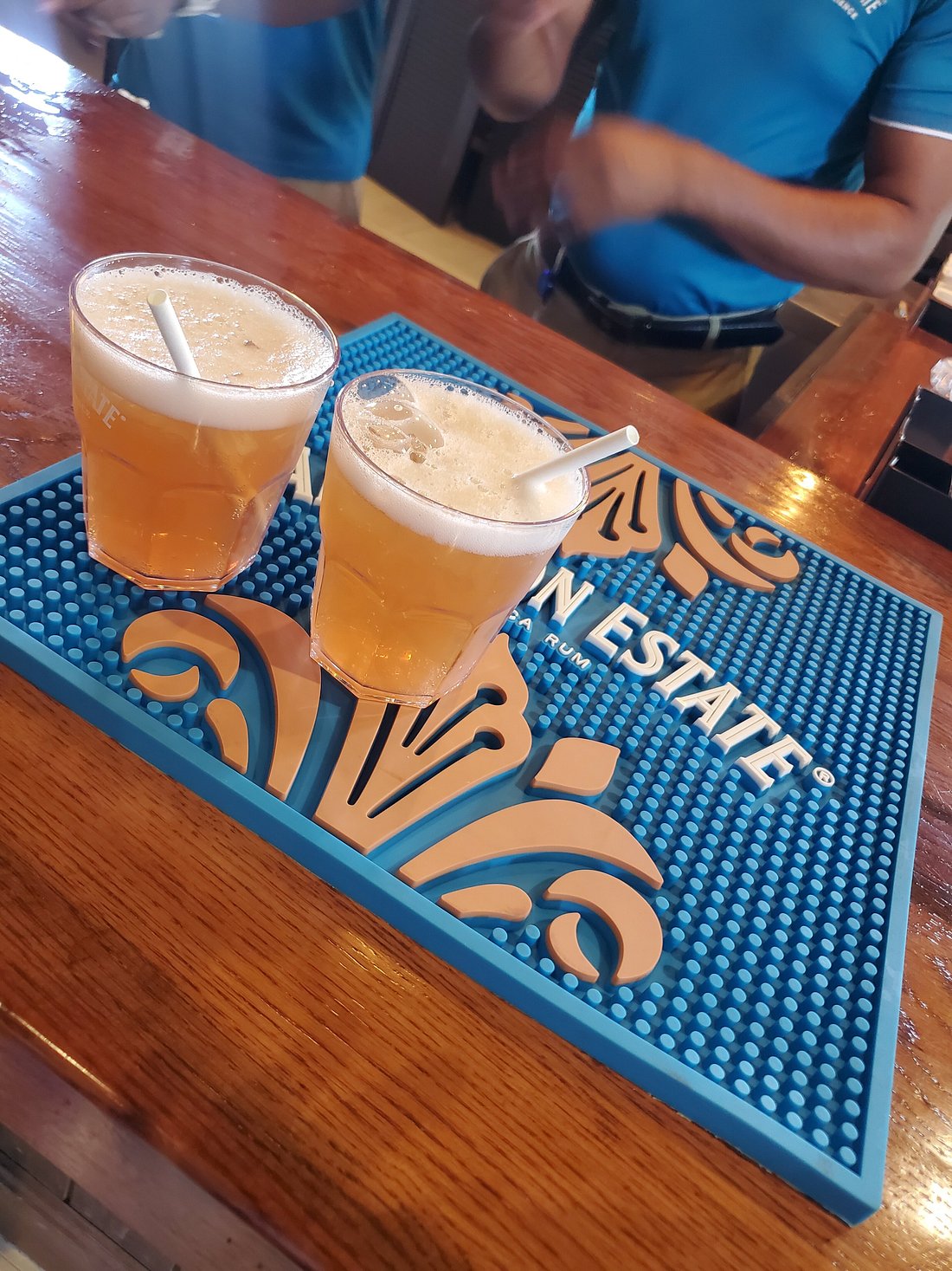 Couples enjoying an Appleton Rum tasting tour in Jamaica